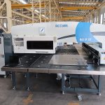 MAX-SF-30T хидраулична удирање притиснете машина CNC fanuc систем бедем удар машина со амада алатки машини за производство