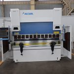 висока прецизност 4 + 1 aixs CNC прес машина за сопирање со сопирачка со DA52S систем