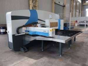 употребуван пресувач за ножици од CNC